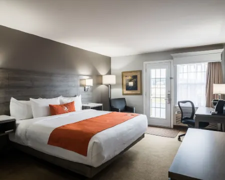Amsterdam Inn & Suites Moncton โรงแรมในมองก์ตัน