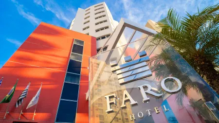 Faro Hotel São José Dos Campos Отели в г. Сан-Жосе-дус-Кампус