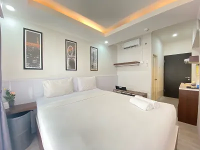 Gorgeous Studio Room at Grand Asia Afrika Apartment Hotels in Lengkong