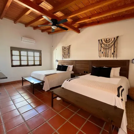 Casa Entrevez