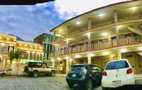 Salmania Family Hotel