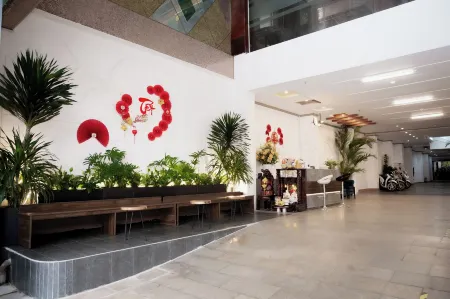 Mien Tay Hotel Отели в г. Кан То