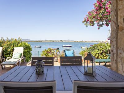 Villa Lydia in Faro With 3 Bedrooms and 1 Bathrooms
