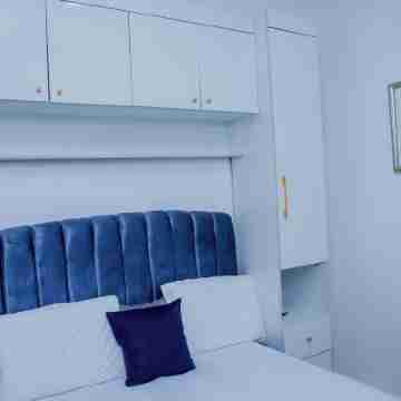 3 Bed Home Sleeps 6 - Garden, Parking, Wifi Rooms