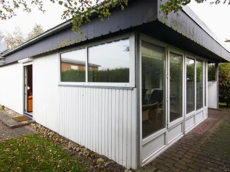 Attraktiver Bungalow in Warwerort an der Nordsee