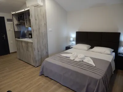 Nioplias Luxury Apartments Pefkohori