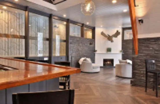 The Birch Ridge: Family Room #11 - Queen/Bunkbed Suite in Killington, Vermont 1 Bedroom Home