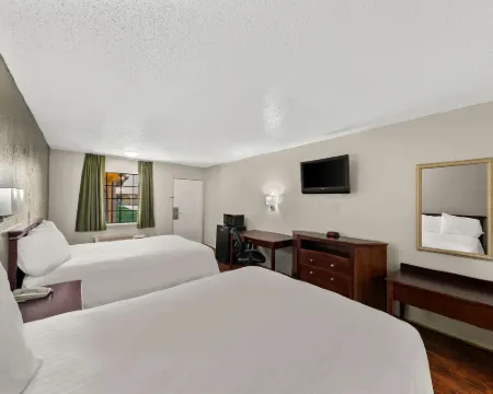 Americas Best Value Inn Bonham Hotels in Bonham