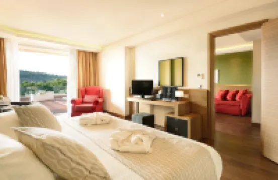 Royal Paradise Beach Resort & Spa