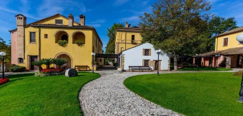 Corte dei Tini Hotels in Teramo