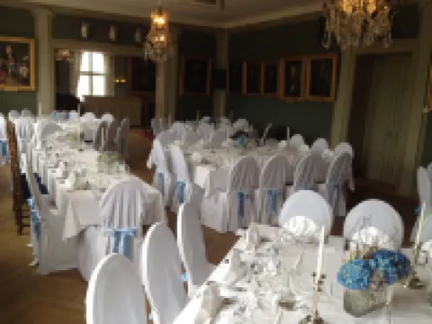 Livgrenadjärmässen Hotell-Fest-Konferens โรงแรมในลินเชอปิง