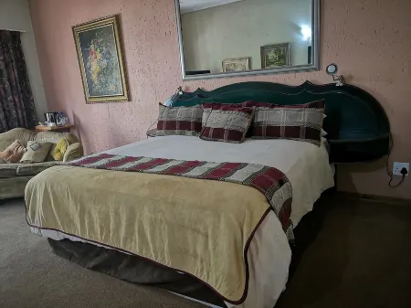 Hornbill Lodge Отели в г. Западный Ранд