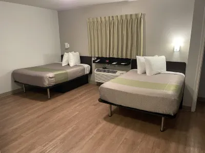 Studio 6 Richmond, VA - I-64 West Hotels in Laurel