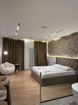 Hotel Jurgen Hotels near Qendra Tregtare Net Center