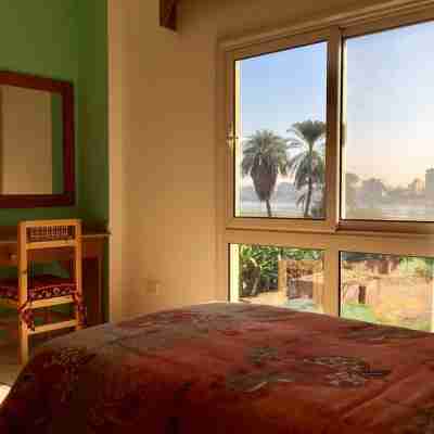 Jewel Howard Carter Hotel Rooms