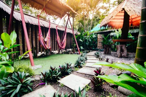 Villa 4 - Amazing 2 Bed Villa with Private Garden