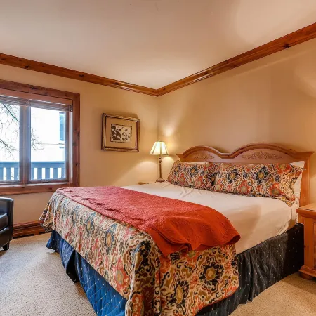 Westwind 201 2Bd 2BA Platinum Condo in Lionshead Village