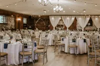 Hessenland Inn & Schatz Winery Hotels in Bluewater