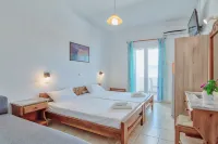 Pavlos Place Hotels in Antiparos