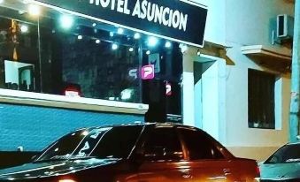 Riviera Puerto Hotel Asunción