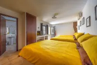 Casa Dos Ninos Hotels in Alte