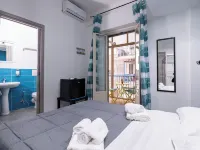 Splendori Rooms Hotels near Palermo Catacombs