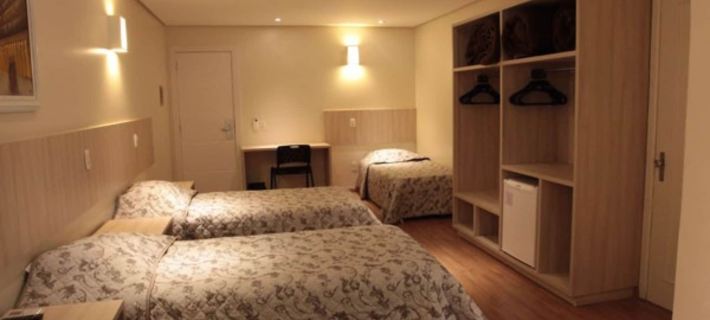 Golden Hotel - O Mais Central - Pet Friendly Hotels in Chapeco