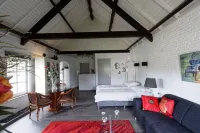 Room to Rent with Own Entrance, Living Room and Bathroom Hotels in Oostrum