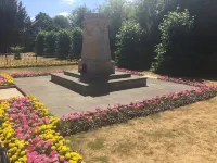 River House 2Br 1 Bathroom Downstairs Toilet Parking St Neots Town Centre - Park Yeri