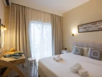 Aurora Beach Hotel メソギ・ビーチ周辺のホテル