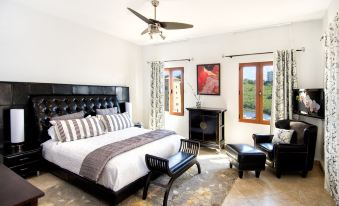 Aqua Vue by Island Properties Online