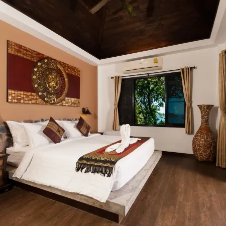 Koh Tao Heights Pool Villas