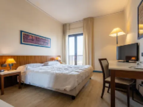 ヨーロッパ パレス ホテル メッシーナのホテル