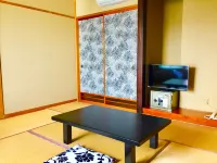Kameya Ryokan Hotels in Fujinomiya