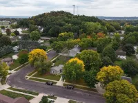 2-Bedroom Home in Reedsburg - 20Min from Wisconsin Dells - Across from Ramc Hotels in Reedsburg