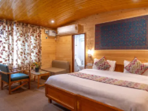 Hotel Volga Hotels in Pahalgam