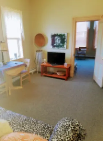 Fully equipped apartment for short term vacation rentals!