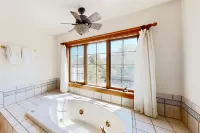 Cape Shores - 520 East Cape Shores Dr Hotels in Lewes