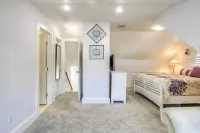 Charming Colonial Home with Outdoor Space - Inviting Getaway