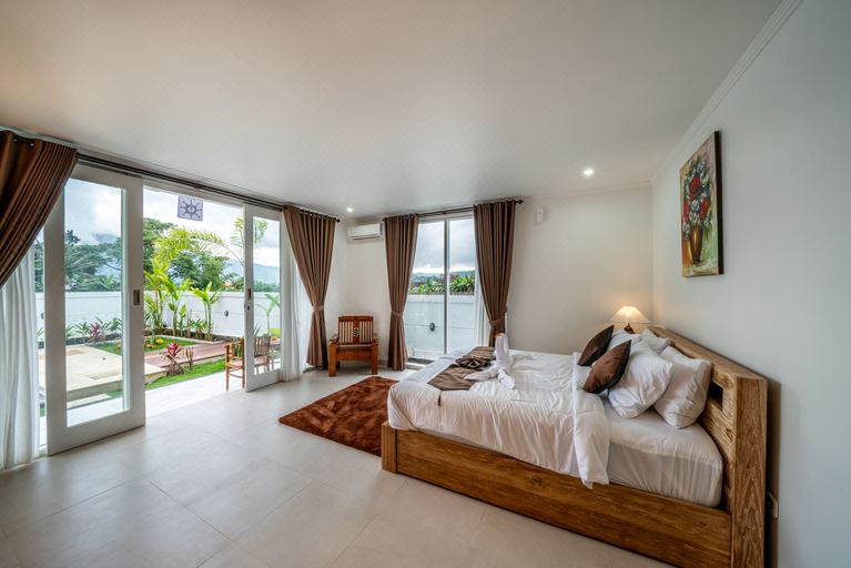 1. 하야나 빌라..