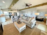 Kayaking and Marsh Views - Relaxing Island Haven