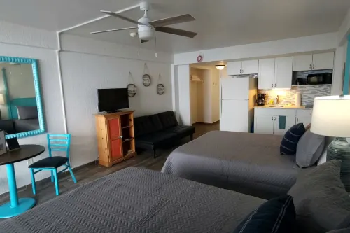 Oceanfront Paradise - Pool, Surfing, Balcony, Stunning Views