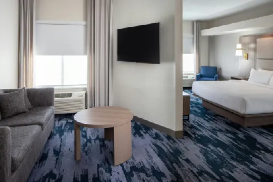 Fairfield Inn & Suites Lafayette South Hotel di 