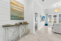 Gorgeous Views and Community Pools - Elegant Coastal Retreat