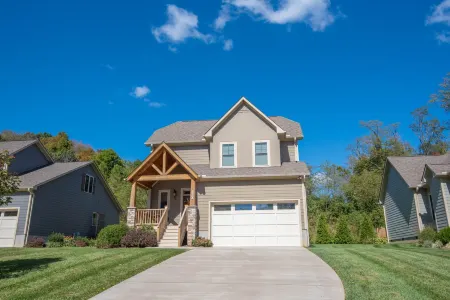 Modern Open Floor Plan with Gas Fireplace and Deck - Bright and Charming