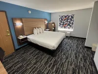 Jacksonville Inn & Suites Hotels in South Jacksonville