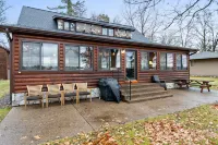 Lakeside Retreat with Canoe and Fire Pit - Inviting Tranquil Haven