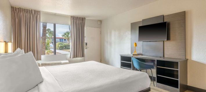 Motel 6 Spring Hill, FL - Weeki Wachee Hotels in Hernando County