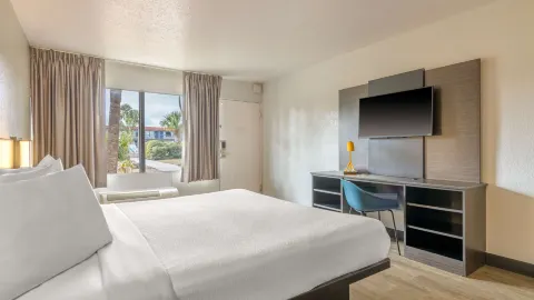 Motel 6 Spring Hill, FL - Weeki Wachee in Hernando County