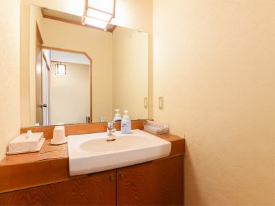 客室 囲炉裏会席と樹氷の宿　不動温泉　華菱（はなびし）の写真